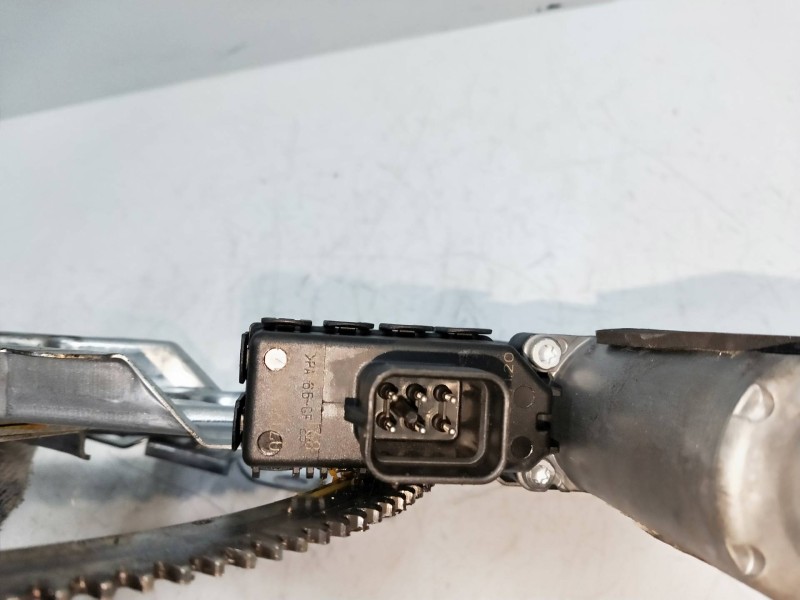 Recambio de elevalunas delantero izquierdo para opel zafira b 1.8 16v referencia OEM IAM   5P