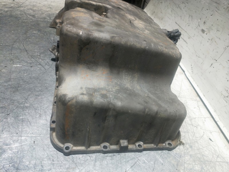 Recambio de carter para mercedes sprinter 02.00  caja abierta 411 cdi (904.612-613) referencia OEM IAM 6110140202  