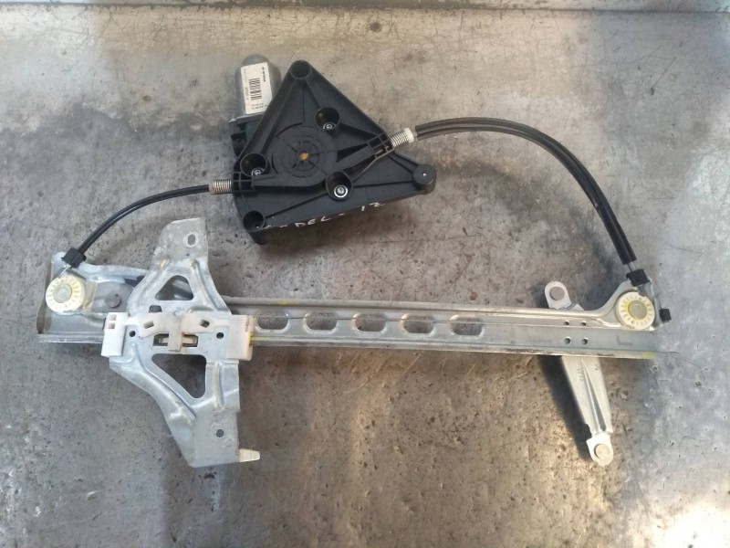 Recambio de elevalunas delantero izquierdo para citroen c1 urban ride referencia OEM IAM 698200H031 402663A 430100F0