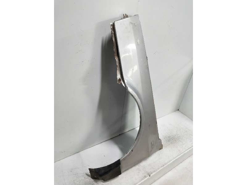 Recambio de aleta delantera izquierda para fiat regata berlina 1.3 referencia OEM IAM   