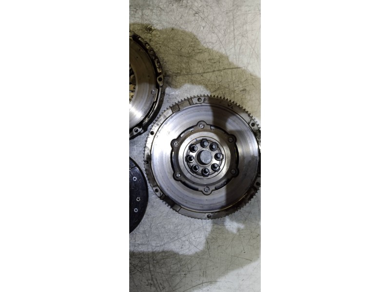 Recambio de kit embrague para ford mondeo ber. (ca2) ambiente referencia OEM IAM   