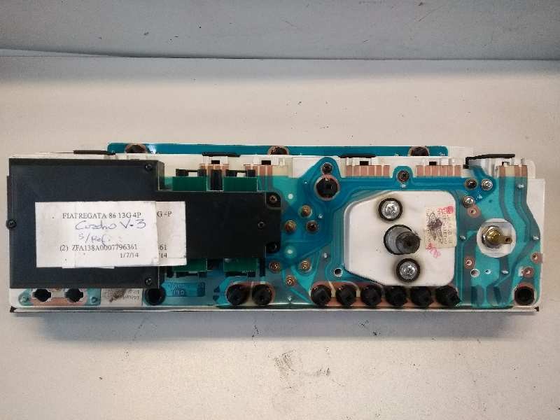 Recambio de cuadro instrumentos para fiat regata berlina 1.3 referencia OEM IAM 7601557 6044740 