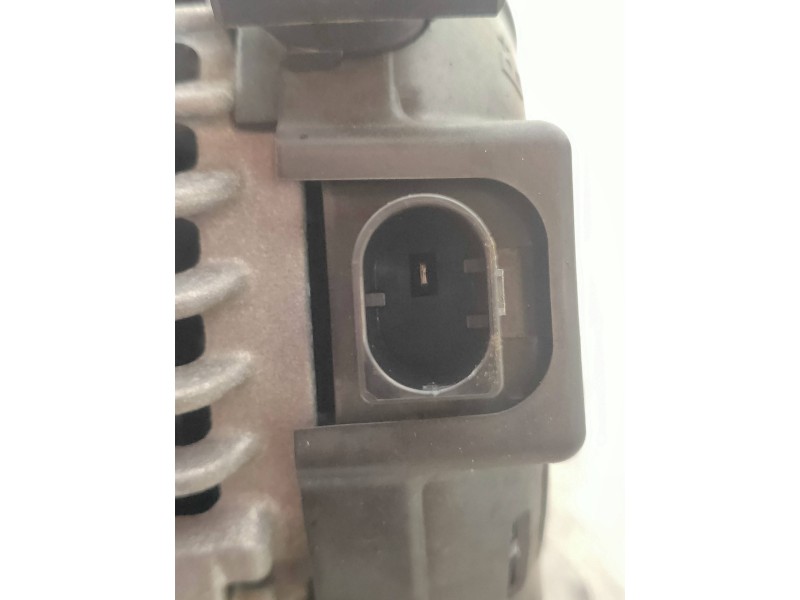 Recambio de alternador para bmw serie 3 lim. (f30) 318d m sport referencia OEM IAM 1042118182 764013104 
