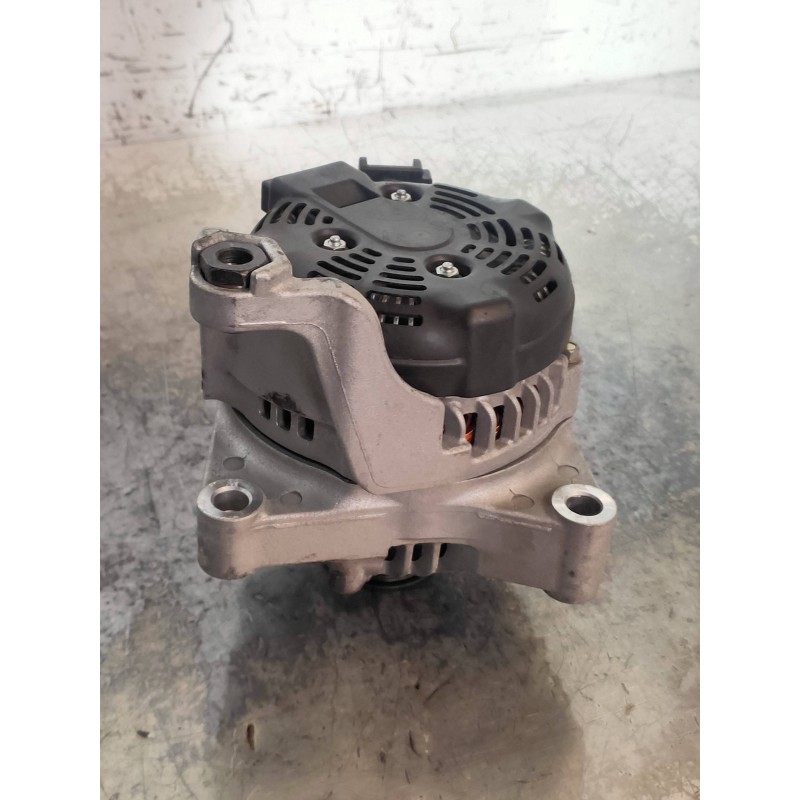 Recambio de alternador para bmw serie 3 lim. (f30) 318d m sport referencia OEM IAM 1042118182 764013104 