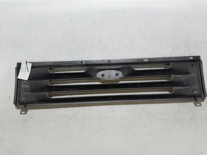 Recambio de rejilla delantera para ford aerostar xlt plus referencia OEM IAM   