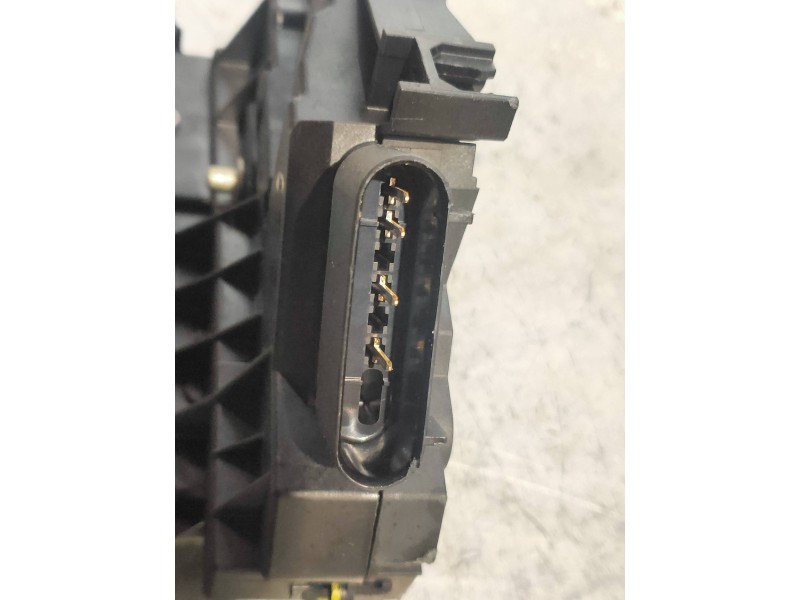 Recambio de motor cierre centralizado trasero derecho para ford transit courier ambiente referencia OEM IAM BM5AA26412AF AS4KB 