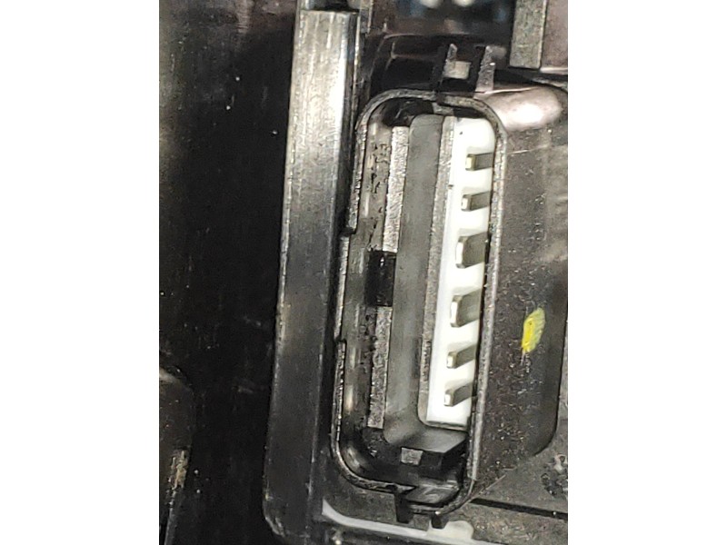 Recambio de elevalunas trasero izquierdo para hyundai i40 cw gl tecno referencia OEM IAM 814103Z010 834503Z010 834703ZXXX