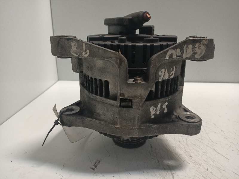 Recambio de alternador para bmw serie 3 berlina (e46) 318i referencia OEM IAM 2541961A 1435429 VALEO 90A