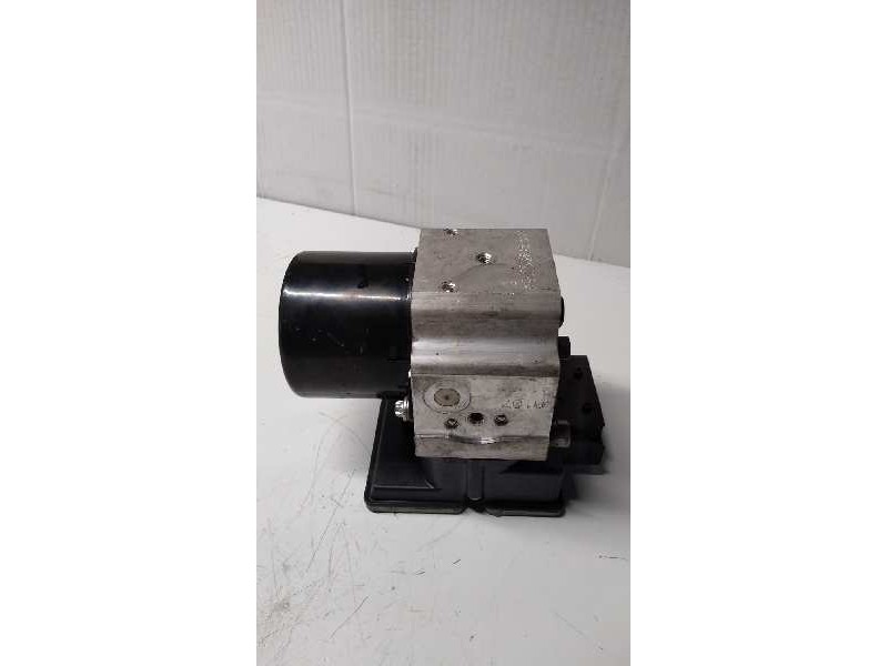 Recambio de abs para fiat croma (194) referencia OEM IAM 54084737B 51753788 15052207 Recambio de abs para fiat croma (194) referencia OEM IAM 54084737B 51753788 15052207