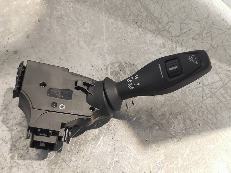 Recambio de mando limpia para ford transit courier ambiente referencia OEM IAM 8A6T17A553AC  