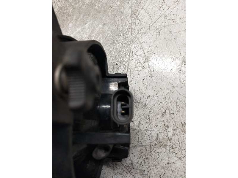 Recambio de faro antiniebla izquierdo para kia carnival ii 2.5 v6 ex referencia OEM IAM   