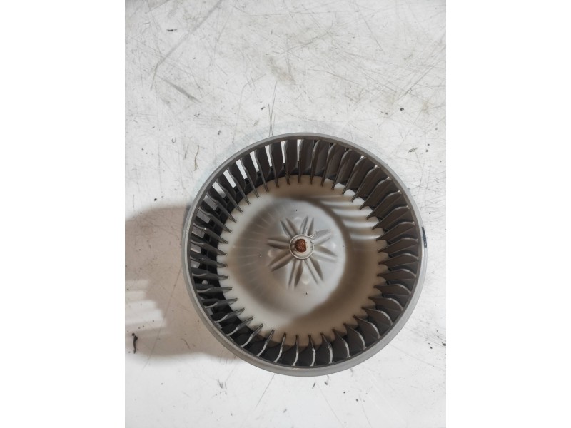 Recambio de motor calefaccion para hyundai i40 cw gl tecno referencia OEM IAM B308830520 A0550196 A0817120309