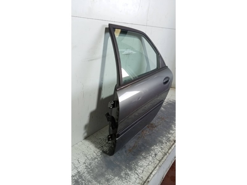 Recambio de puerta trasera izquierda para renault laguna (b56) 1.8 anade referencia OEM IAM   