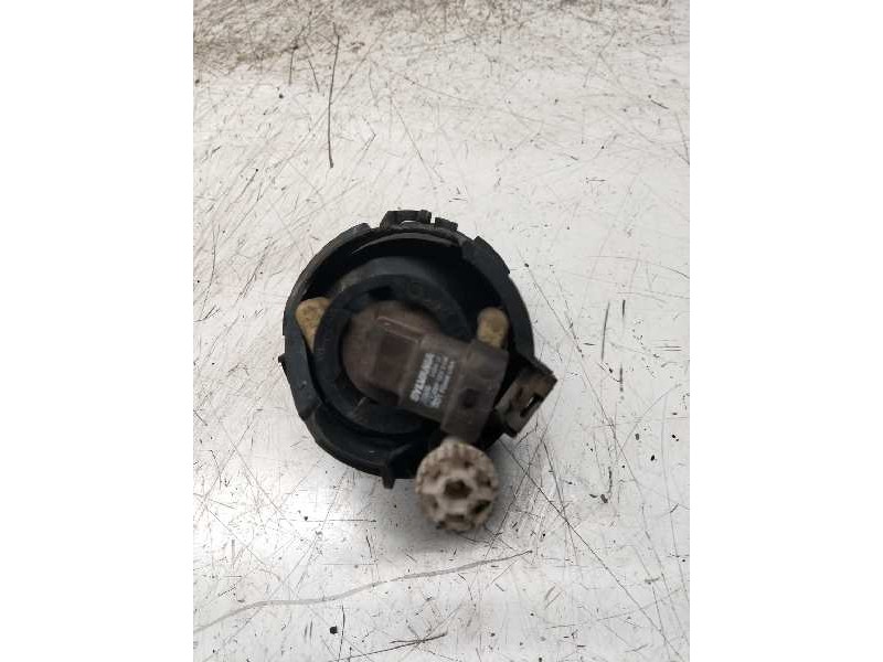 Recambio de faro antiniebla izquierdo para nissan almera tino (v10m) ambience referencia OEM IAM   