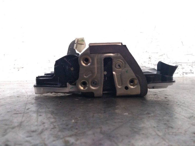 Recambio de motor cierre centralizado delantero izquierdo para citroen c1 urban ride referencia OEM IAM   