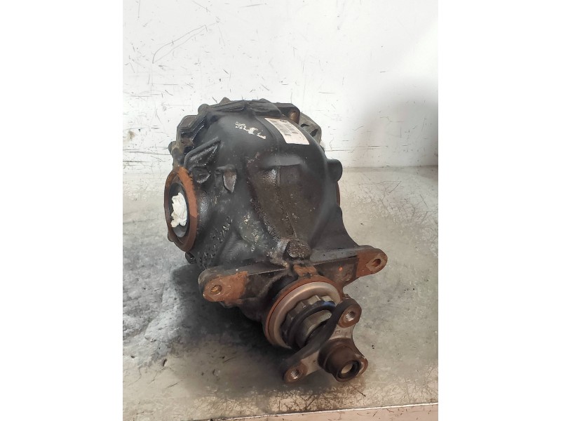 Recambio de diferencial trasero para bmw serie 3 lim. (f30) 318d m sport referencia OEM IAM 869498201 202370C 