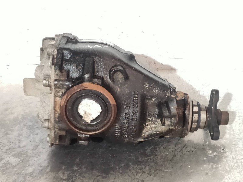 Recambio de diferencial trasero para bmw serie 3 lim. (f30) 318d m sport referencia OEM IAM 869498201 202370C 