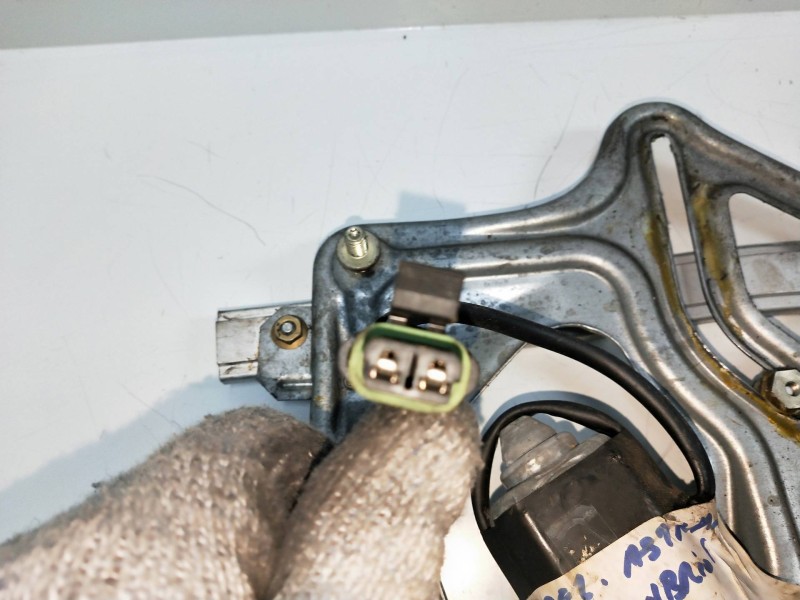 Recambio de elevalunas trasero izquierdo para opel astra f cabriolet referencia OEM IAM   2P Recambio de elevalunas trasero izquierdo para opel astra f cabriolet referencia OEM IAM   2P