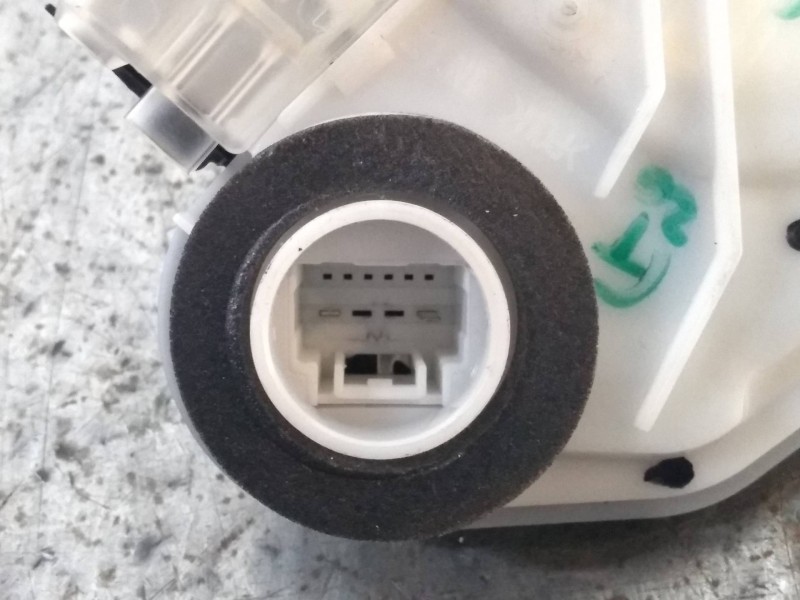 Recambio de motor cierre centralizado trasero izquierdo para citroen c1 urban ride referencia OEM IAM   