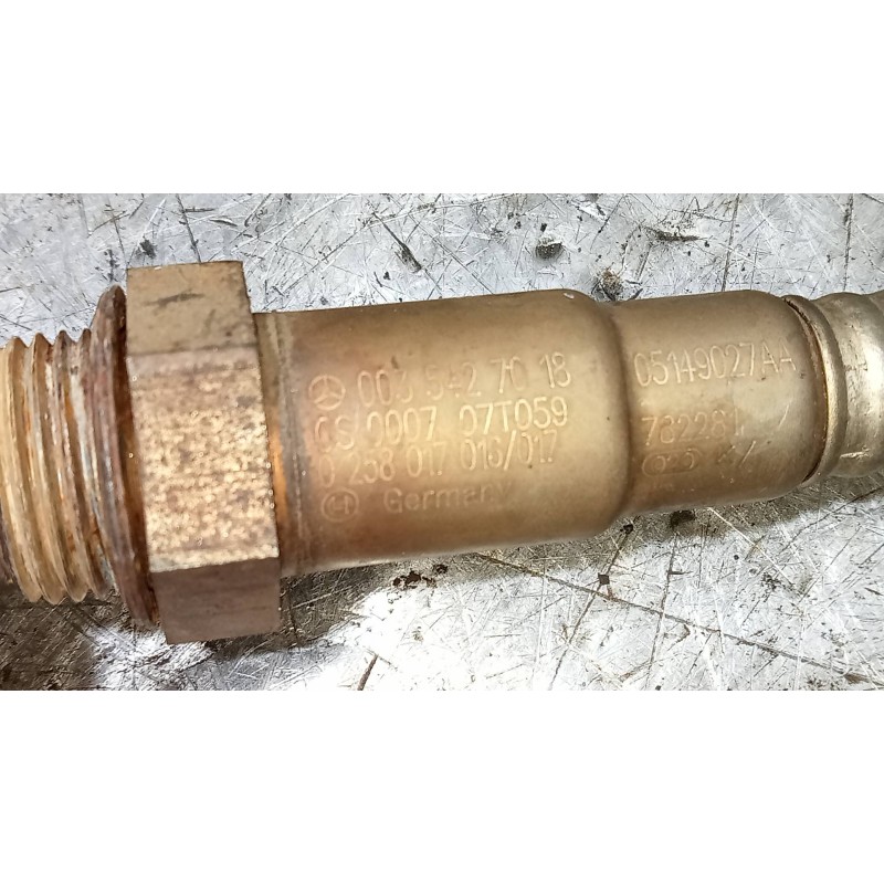 Recambio de sonda lambda para mercedes clase s (w221) berlina 450 l (221.170) referencia OEM IAM 0258017016 0035427018 