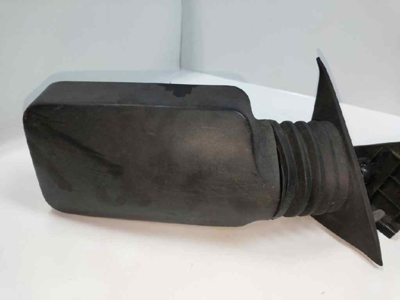 Recambio de retrovisor derecho para fiat regata berlina 1.3 referencia OEM IAM   MANUAL