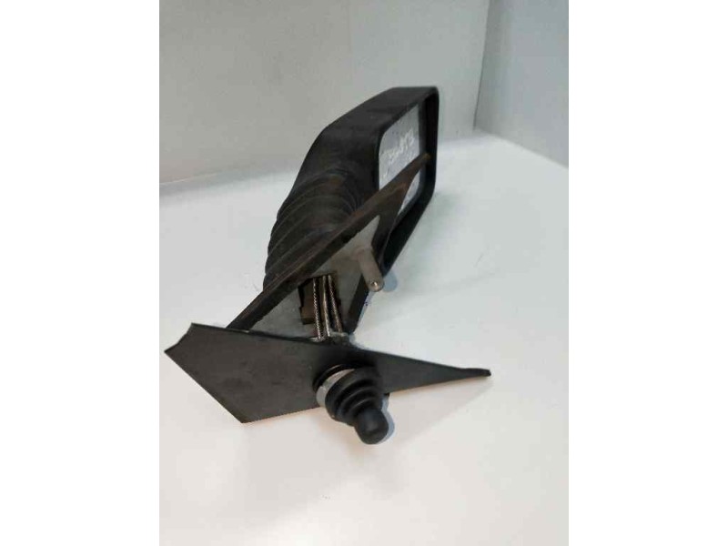 Recambio de retrovisor derecho para fiat regata berlina 1.3 referencia OEM IAM   MANUAL