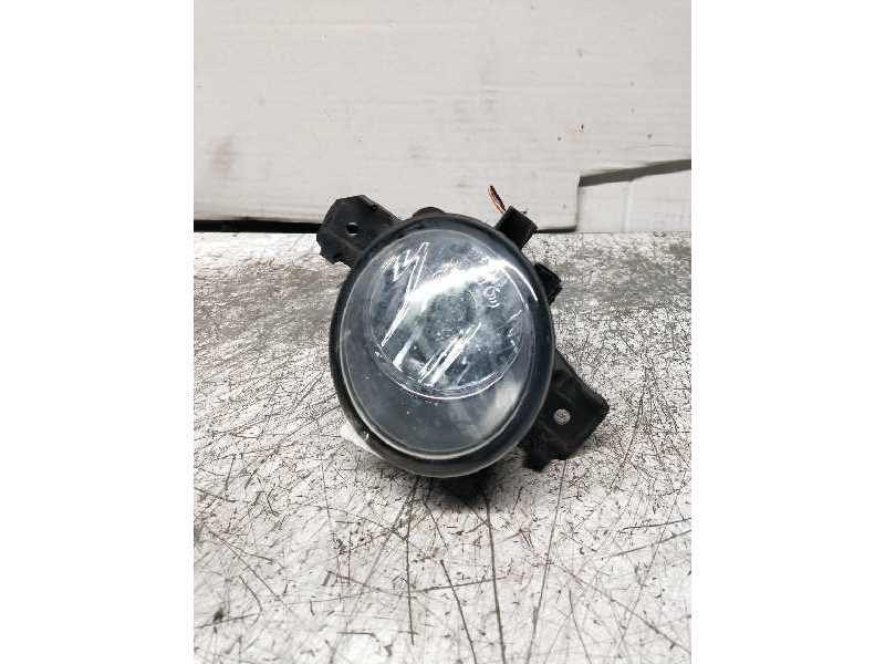 Recambio de faro antiniebla izquierdo para nissan primera berlina (p12) acenta referencia OEM IAM   