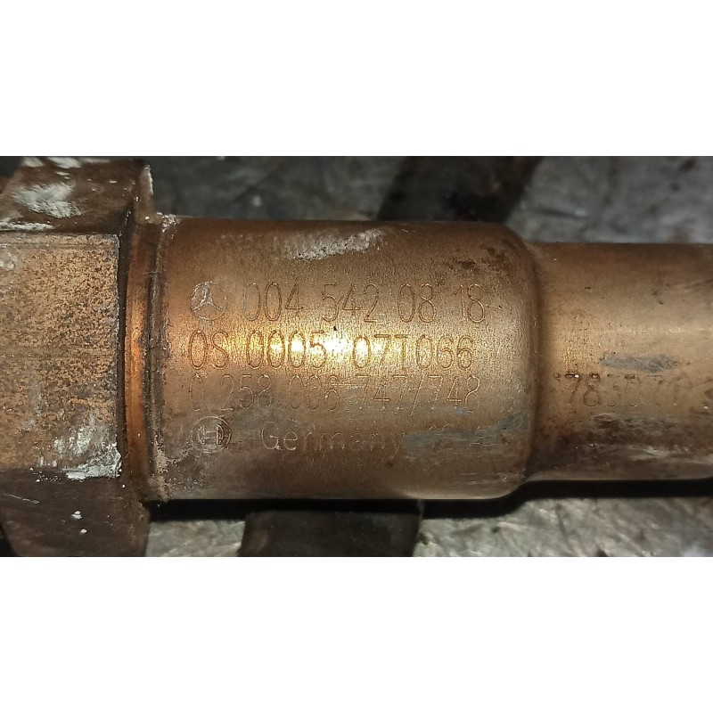 Recambio de sonda lambda para mercedes clase s (w221) berlina 450 l (221.170) referencia OEM IAM 0258006747 0045420818 