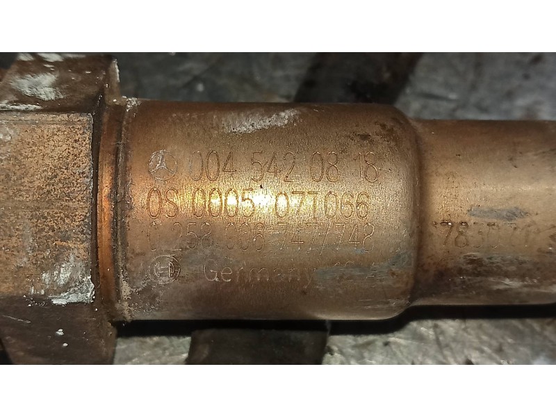 Recambio de sonda lambda para mercedes clase s (w221) berlina 450 l (221.170) referencia OEM IAM 0258006747 0045420818 