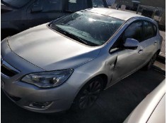 opel astra j lim. del año 2010