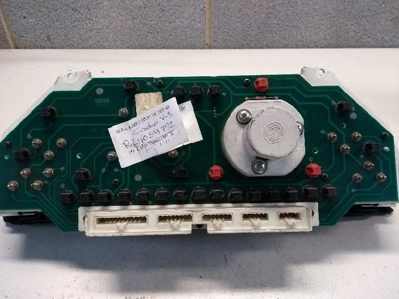 Recambio de cuadro instrumentos para alfa romeo 155 1.8 cat referencia OEM IAM 60599792  