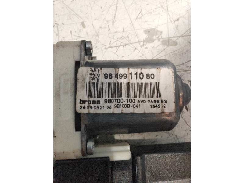 Recambio de elevalunas delantero derecho para peugeot 307 berlina (s2) xt referencia OEM IAM 9634456880 9649911080 980700100 996