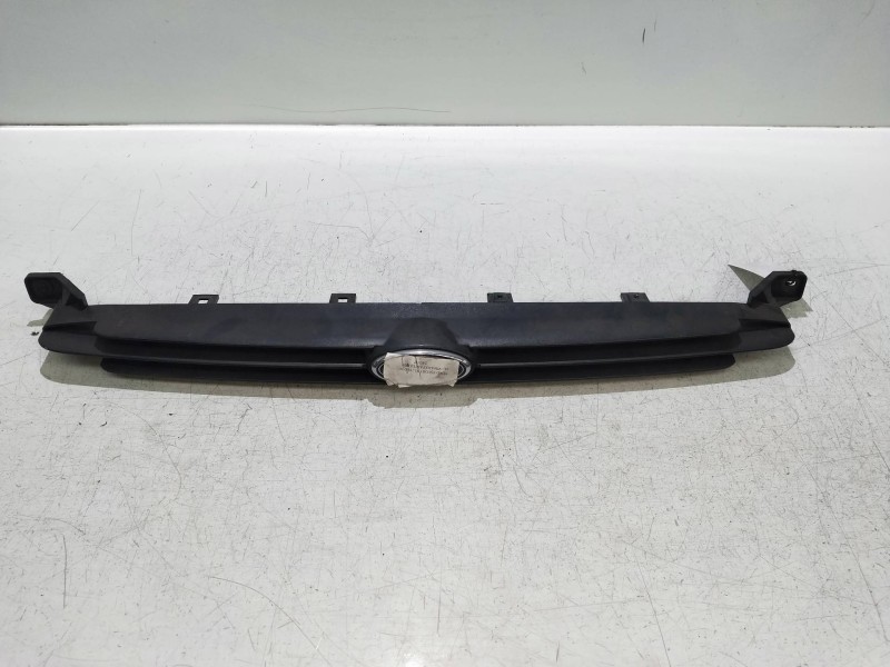 Recambio de rejilla delantera para ford escort berl./turnier 1.8 turbodiesel cat referencia OEM IAM    Recambio de rejilla delantera para ford escort berl./turnier 1.8 turbodiesel cat referencia OEM IAM