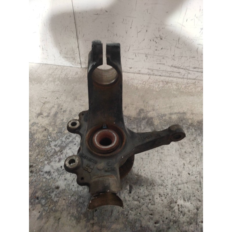 Recambio de mangueta delantera derecha para ford c-max (cb3) 1.8 tdci turbodiesel cat referencia OEM IAM 3M513K170  