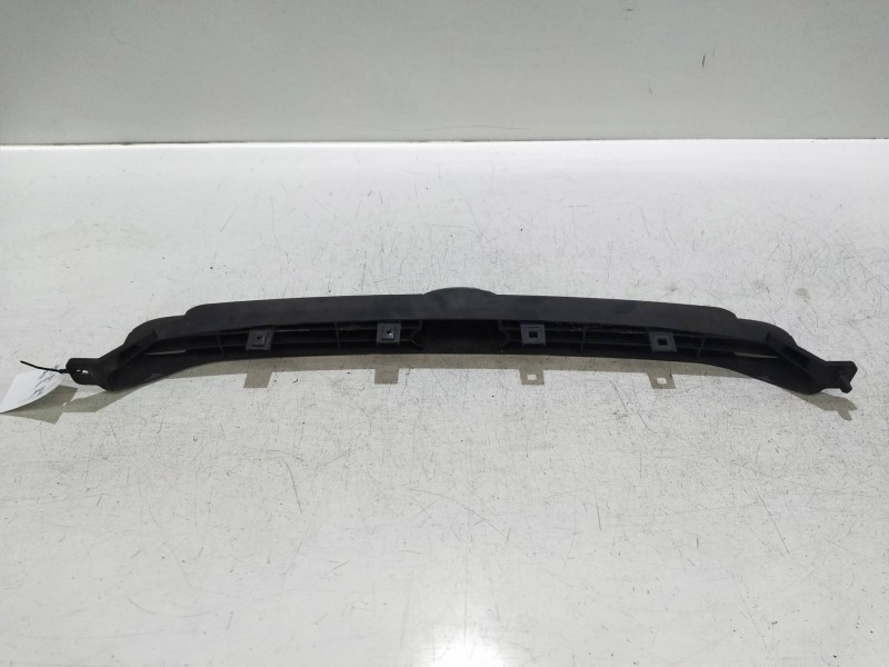 Recambio de rejilla delantera para ford escort berl./turnier 1.8 turbodiesel cat referencia OEM IAM    Recambio de rejilla delantera para ford escort berl./turnier 1.8 turbodiesel cat referencia OEM IAM