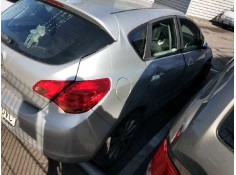 opel astra j lim. del año 2010 2