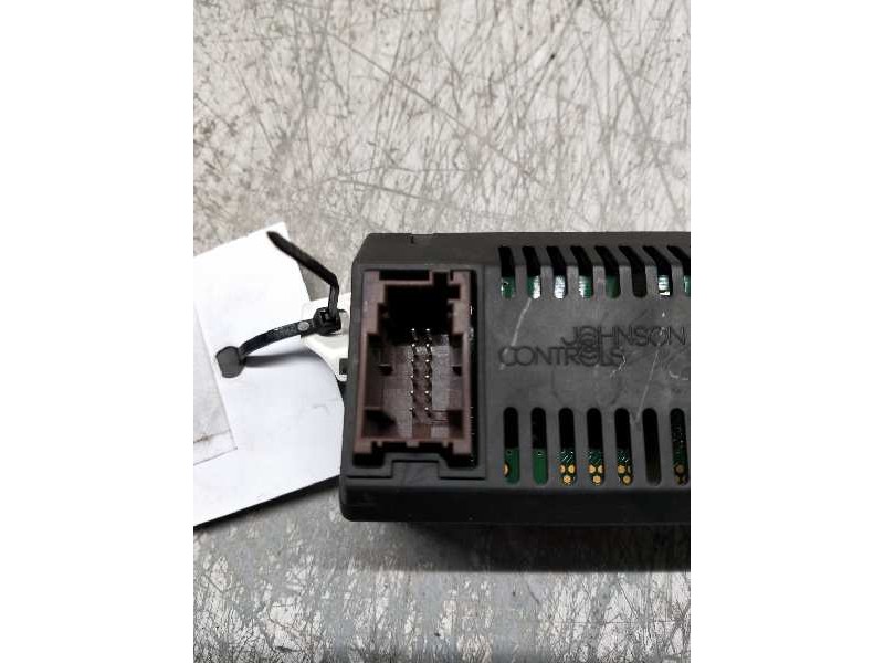 Recambio de pantalla multifuncion para citroen c4 coupe vtr referencia OEM IAM 9659062780  