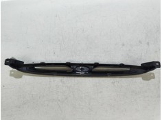 Recambio de rejilla delantera para ford escort berl./turnier referencia OEM IAM    2