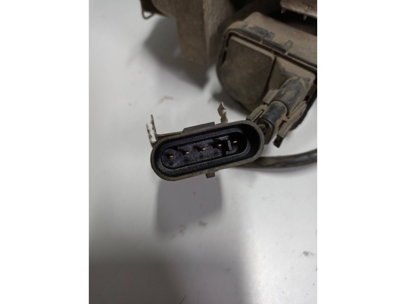 Recambio de faro izquierdo para alfa romeo 155 1.8 cat referencia OEM IAM   