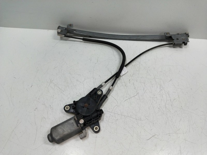 Recambio de elevalunas delantero derecho para peugeot 106 (s1) 1.4 referencia OEM IAM 400154  5P
