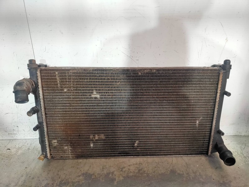 Recambio de radiador agua para fiat panda (169) 1.3 jtd cat referencia OEM IAM 879847B 51759807 