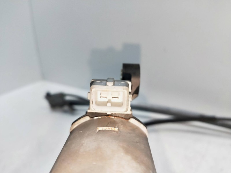 Recambio de elevalunas delantero derecho para peugeot 106 (s1) 1.4 referencia OEM IAM 400154  5P