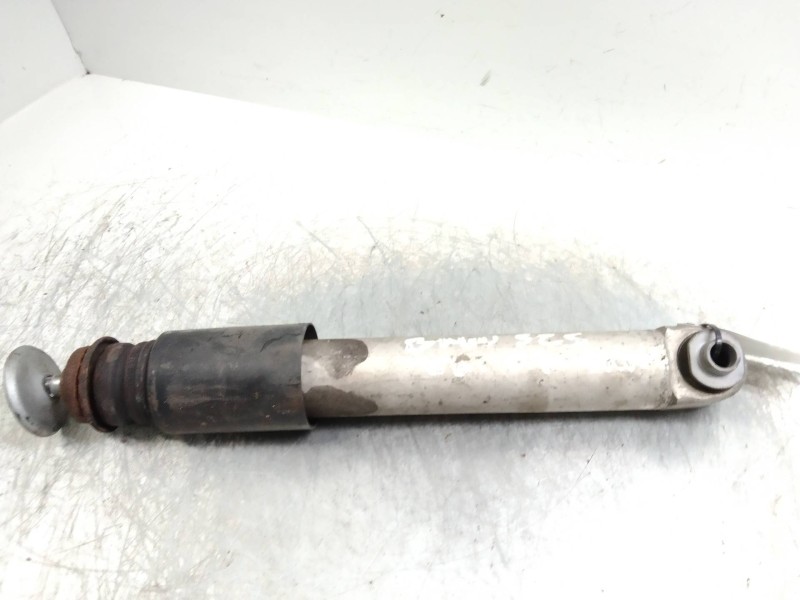 Recambio de amortiguador trasero para bmw serie 5 touring (e61) 525d referencia OEM IAM 400045  