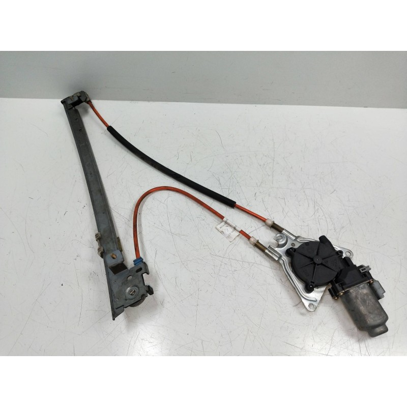 Recambio de elevalunas delantero derecho para peugeot 106 (s2) 1.5 diesel cat (tud5 / vjx) referencia OEM IAM 400672T1  3P
