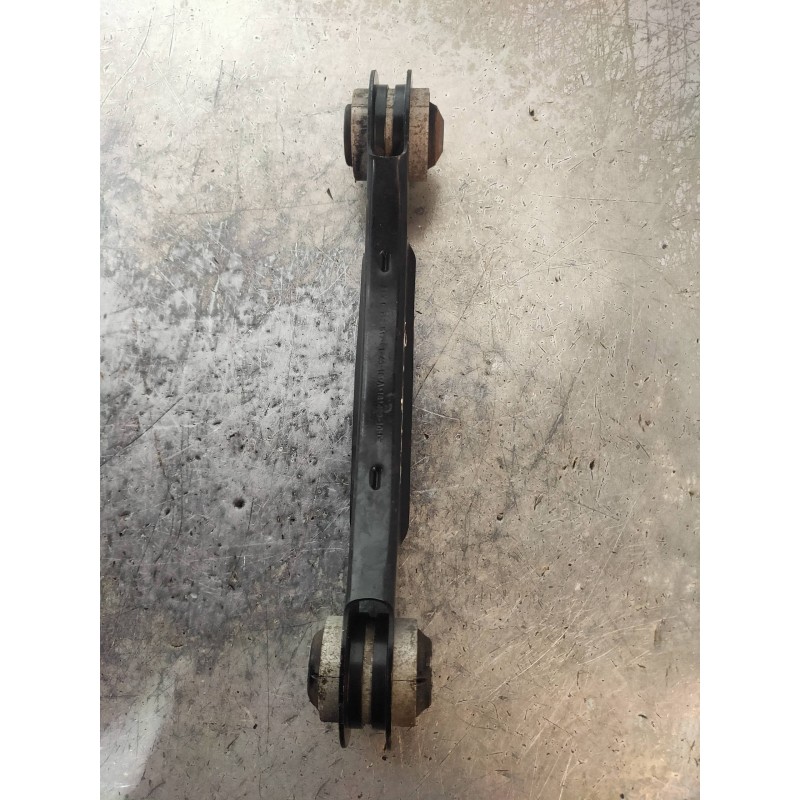 Recambio de brazo suspension superior trasero izquierdo para bmw serie 3 lim. (f30) 318d m sport referencia OEM IAM 679253905  