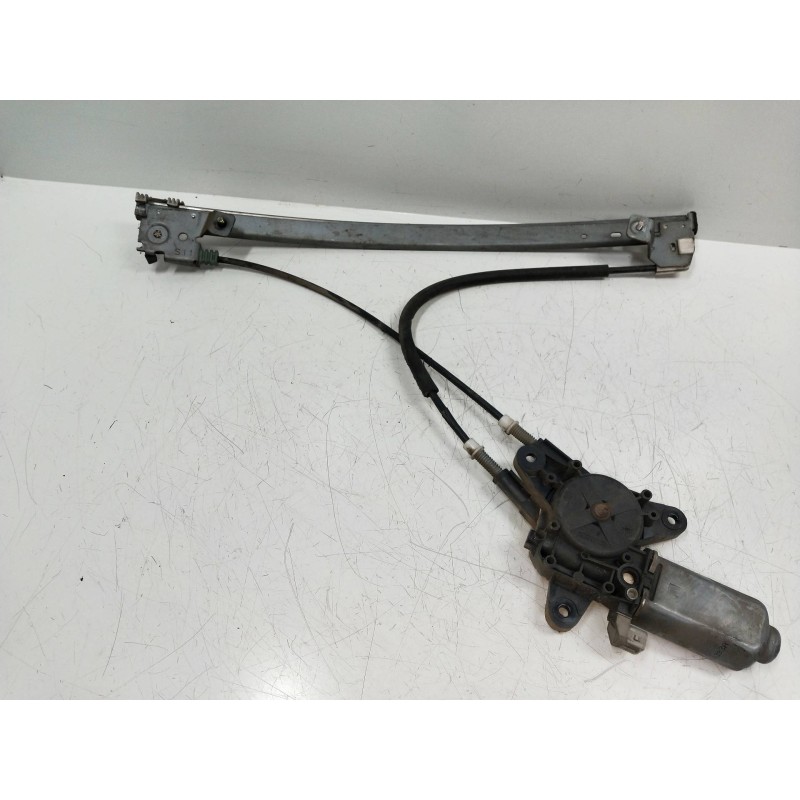 Recambio de elevalunas delantero izquierdo para peugeot 106 (s2) 1.5 diesel cat (tud5 / vjx) referencia OEM IAM 400393A  5P