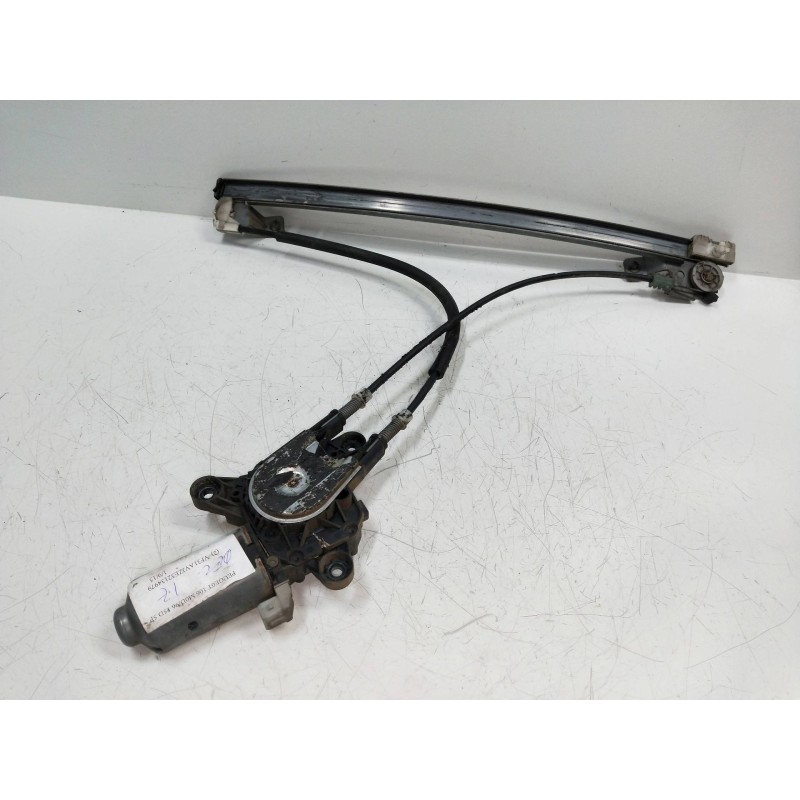 Recambio de elevalunas delantero izquierdo para peugeot 106 (s2) 1.5 diesel cat (tud5 / vjx) referencia OEM IAM 400393A  5P Recambio de elevalunas delantero izquierdo para peugeot 106 (s2) 1.5 diesel cat (tud5 / vjx) referencia OEM IAM 400393A  5P