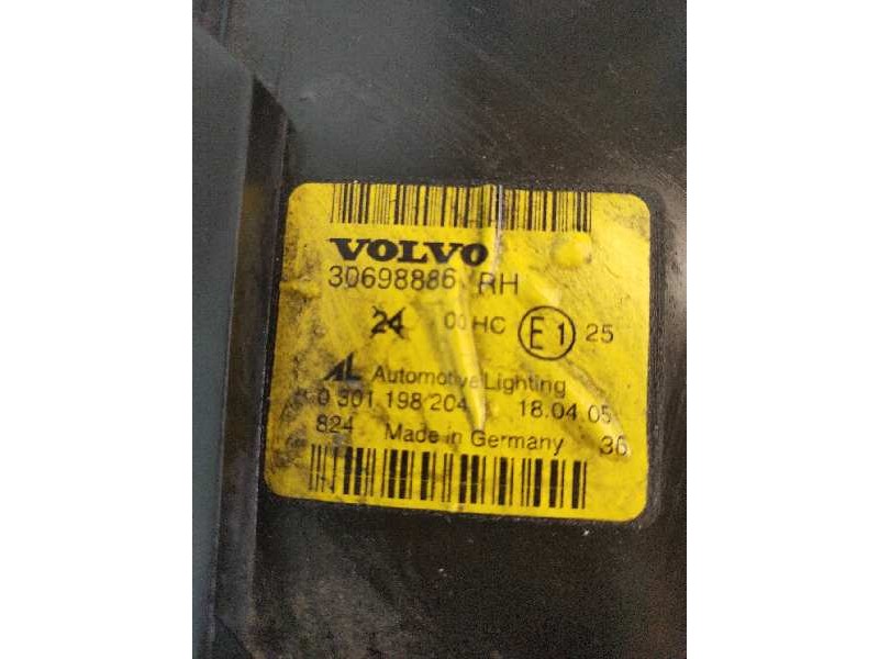 Recambio de faro derecho para volvo v50 familiar 1.8 kinetic referencia OEM IAM 30698886 0301198204 