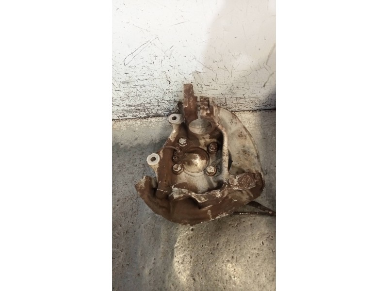 Recambio de mangueta delantera izquierda para bmw serie 5 berlina (e39) 520i referencia OEM IAM   