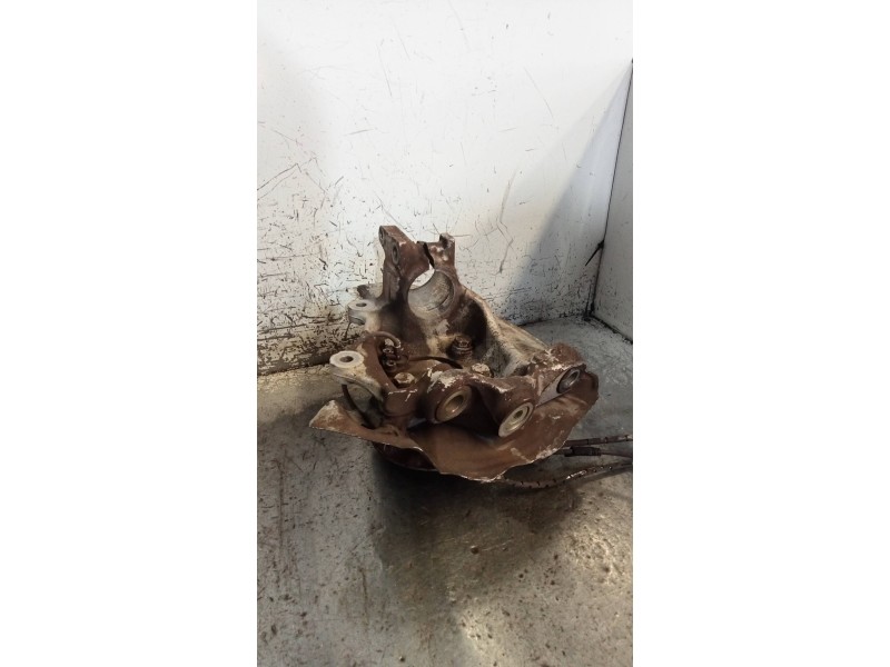 Recambio de mangueta delantera izquierda para bmw serie 5 berlina (e39) 520i referencia OEM IAM   